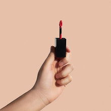 Load image into Gallery viewer, Matte Lip Stain_3.png
